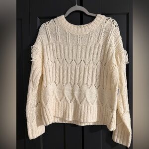 Old Navy NWT cream sweater, size M